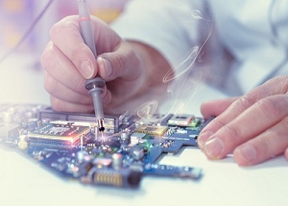 High-performance PCB layout routing and embedded system microchip architecture
